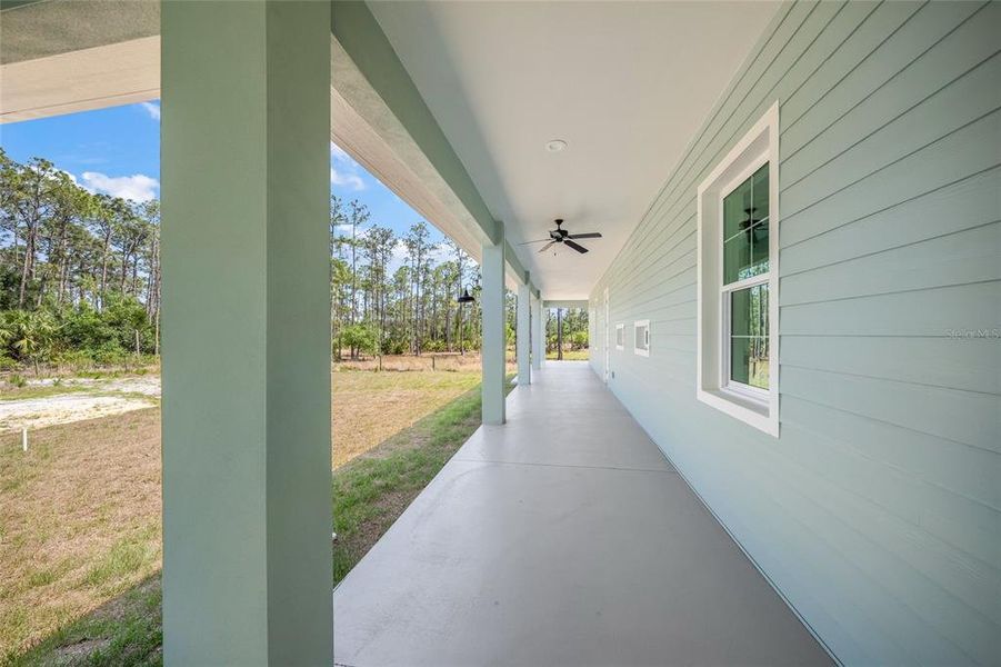 Exterior details and patio area of a home in , North Port (Image 18).