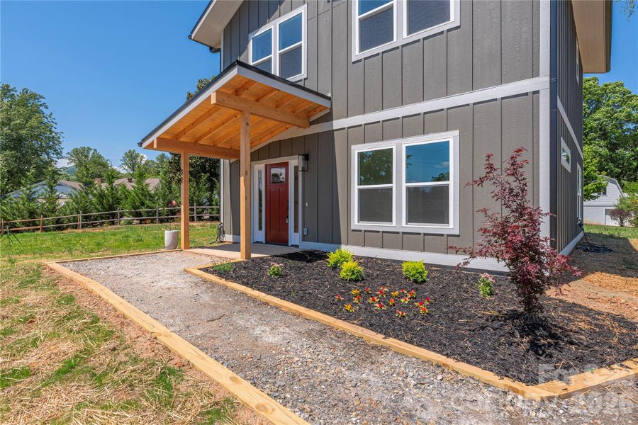 Exterior details and patio area of a home in , Candler (Image 4).