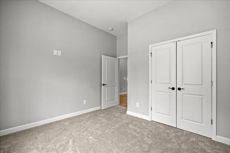 Spacious, unfurnished interior of a new home in Cooks Farm, Woodstock (Image 24).