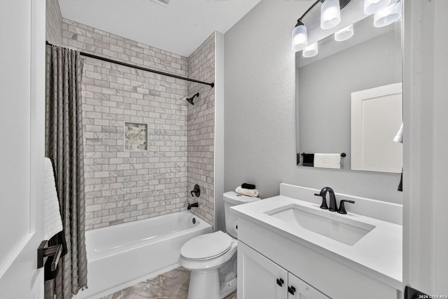 Furnished interior view inside a new home in , Kerrville (Image 16).