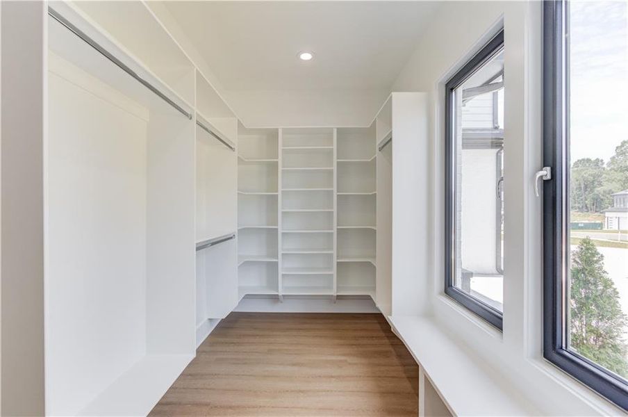 Image 41 of a home in .