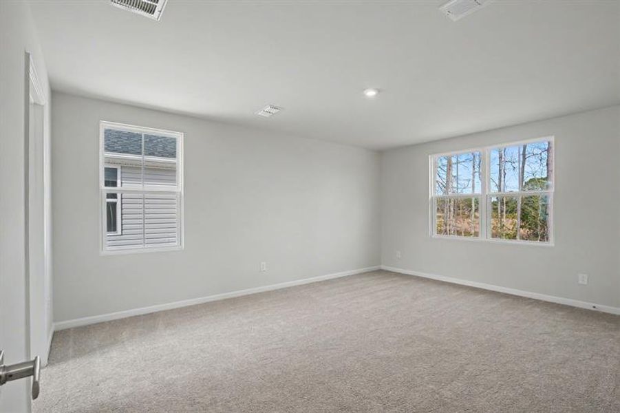 Spacious, unfurnished interior of a new home in Sterling Oaks, Ash (Image 14). Spacious, unfurnished interior of a new home in Sterling Oaks, Ash (Image 14).