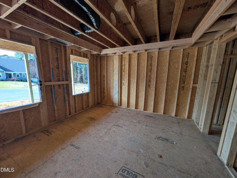 PXL_20251115_184846461