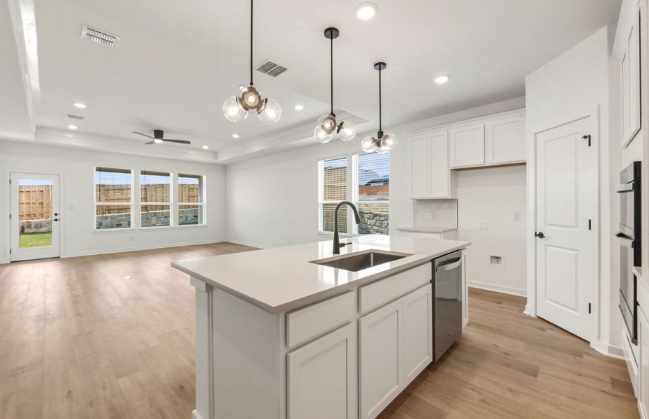 Representative furnished interior of a home built from the Oakmont by Pulte Homes in Sunfield, Mustang Ridge (Image 8).