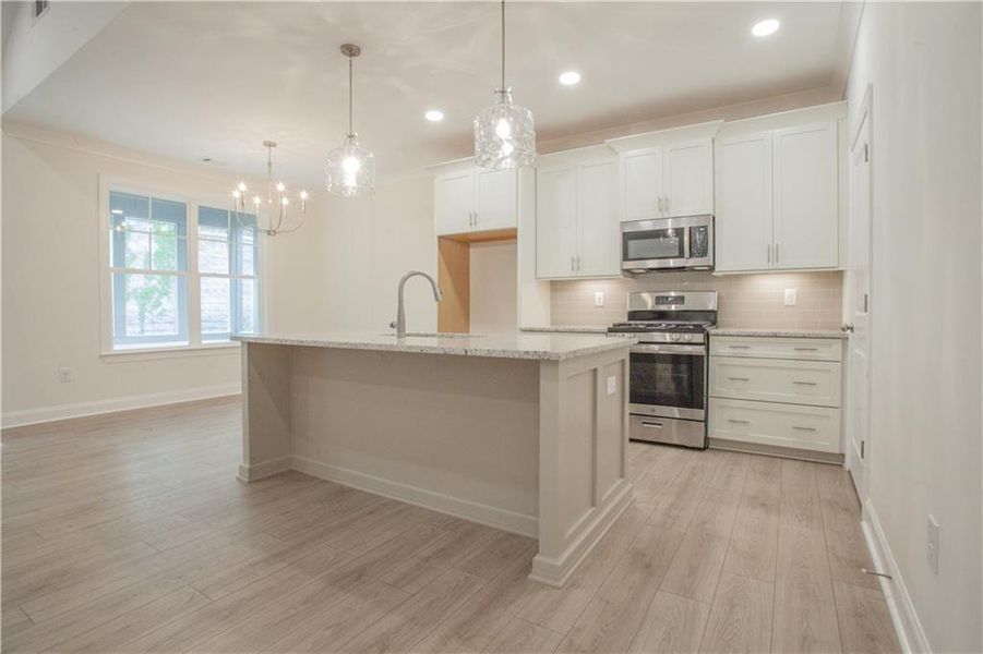 Furnished interior view inside a new home in , Carrollton (Image 4).