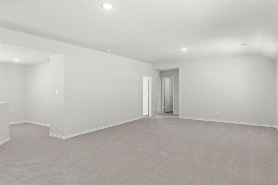 Spacious, unfurnished interior of a new home in Retreat at Fossil Creek, Fort Worth (Image 12). Spacious, unfurnished interior of a new home in Retreat at Fossil Creek, Fort Worth (Image 12).