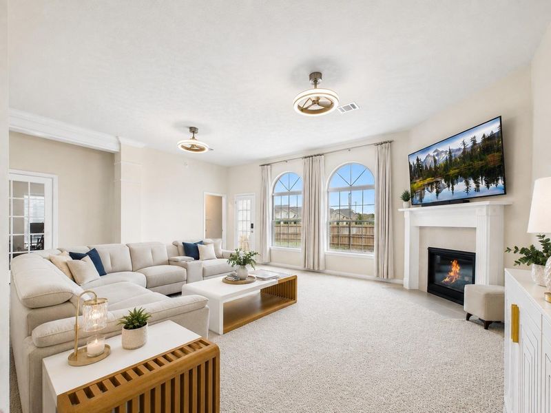 Furnished interior view inside a new home in Pedregal, Galveston (Image 18).