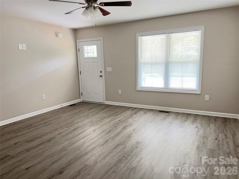 Spacious, unfurnished interior of a new home in , Salisbury (Image 12).