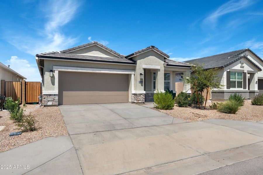 03-40060-W-Hillman-Dr-3