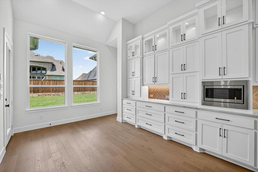 Spacious, unfurnished interior of a new home in Sandbrock Ranch, Aubrey (Image 27). Spacious, unfurnished interior of a new home in Sandbrock Ranch, Aubrey (Image 27).