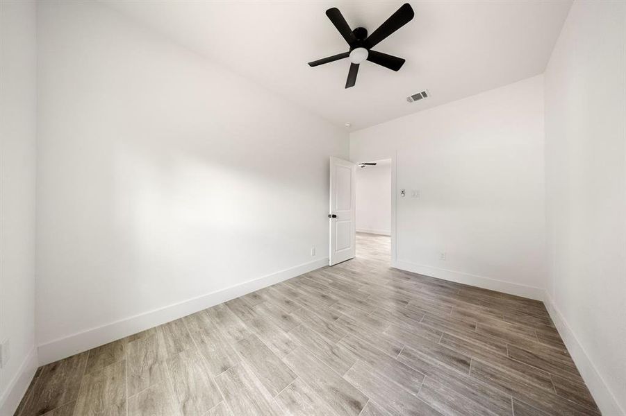 Spacious, unfurnished interior of a new home in , Sulphur Springs (Image 15). Spacious, unfurnished interior of a new home in , Sulphur Springs (Image 15).