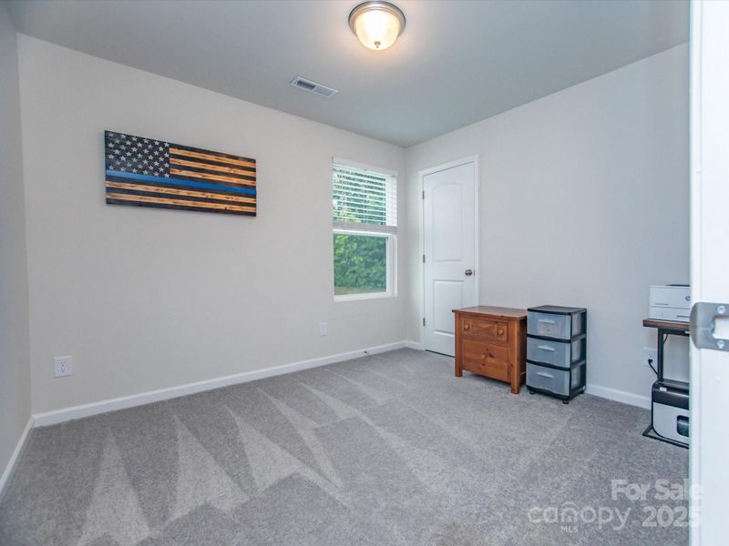 Image 32 of a home in .