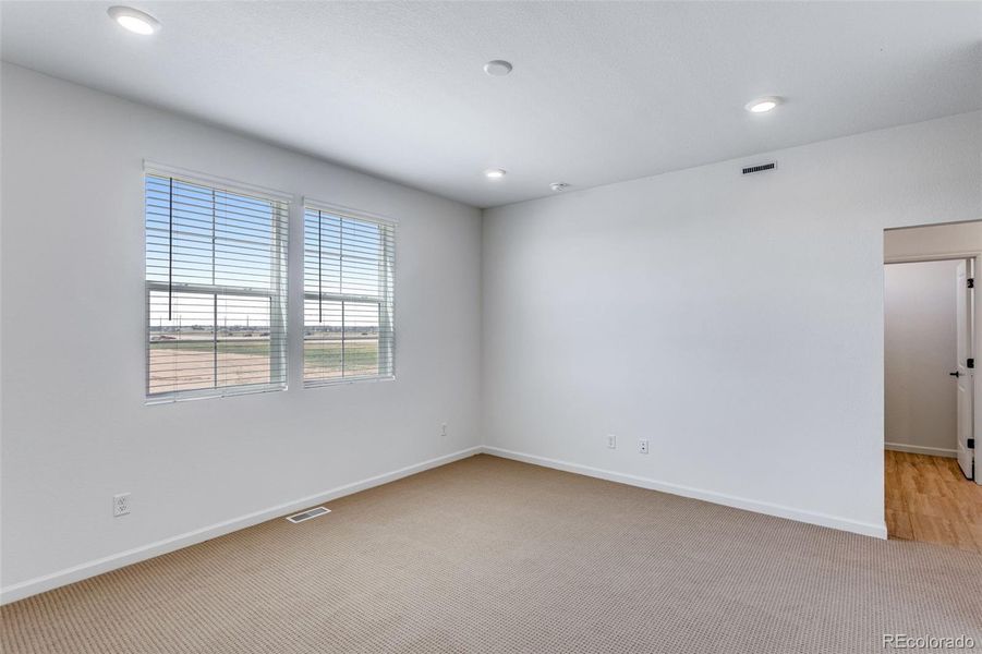 Spacious, unfurnished interior of a new home in , Berthoud (Image 26).