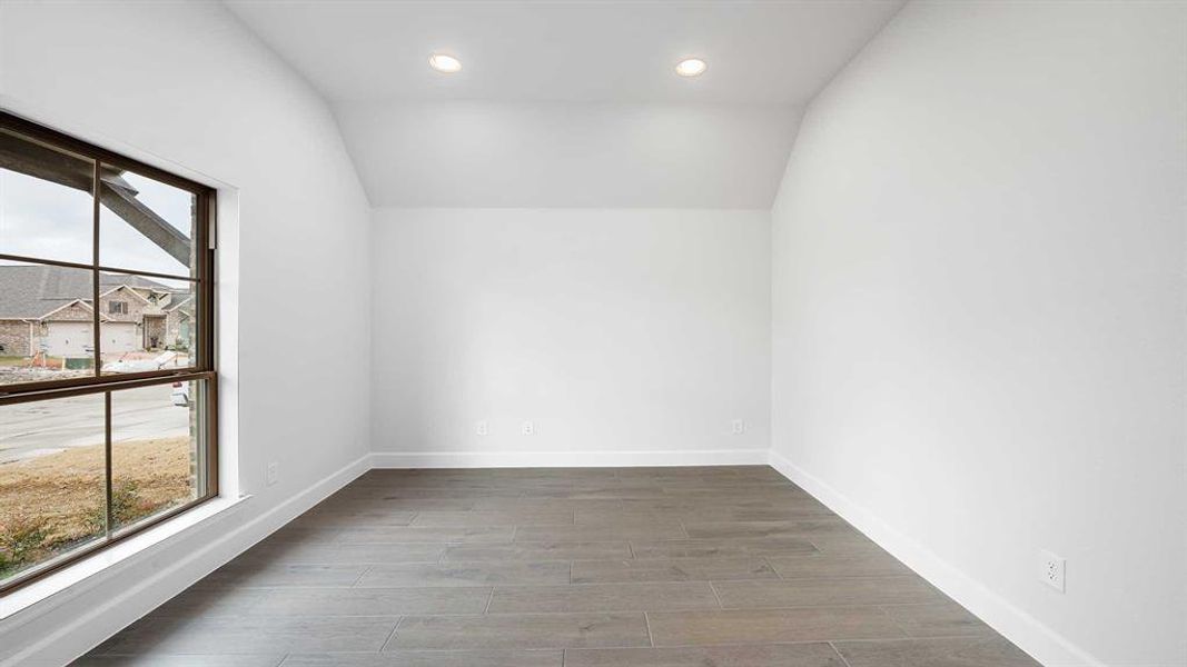 Spacious, unfurnished interior of a new home in Devonshire - Reserve 50', Forney (Image 17).