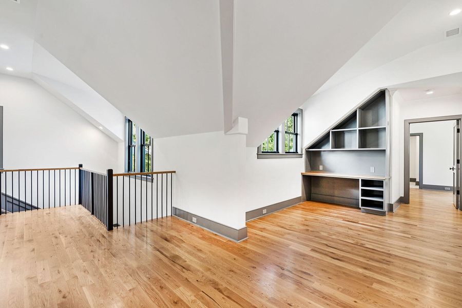 Spacious, unfurnished interior of a new home in , Johns Island (Image 29).