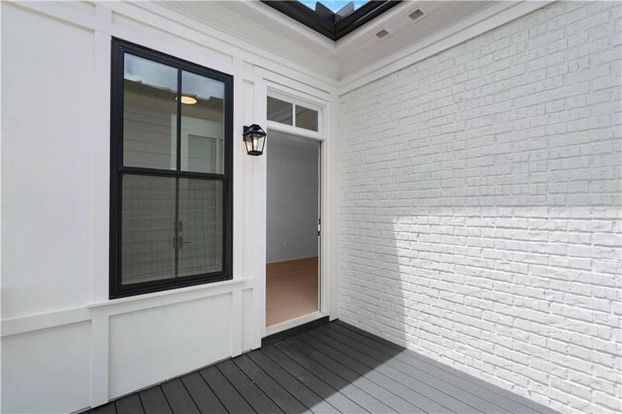 Exterior details and patio area of a home in Park Walke, Alpharetta (Image 4).