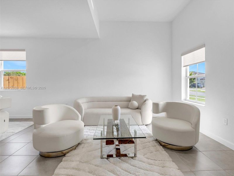 Furnished interior view inside a new home in , Homestead (Image 46).