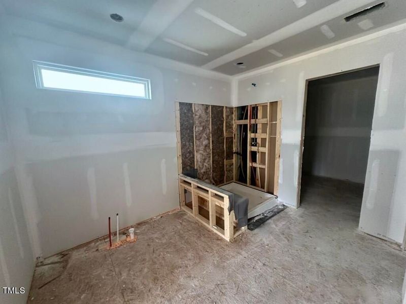 Spacious, unfurnished interior of a new home in Glenmere, Knightdale (Image 32). Spacious, unfurnished interior of a new home in Glenmere, Knightdale (Image 32).