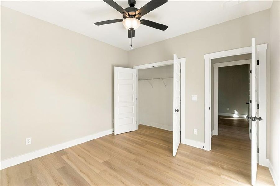 Spacious, unfurnished interior of a new home in , Jasper (Image 34).