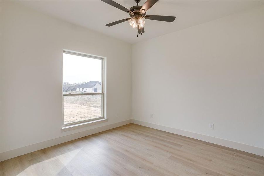 Spacious, unfurnished interior of a new home in , Millsap (Image 23).