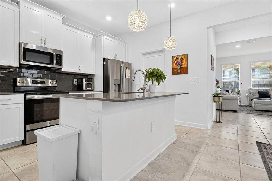 Furnished interior view inside a new home in Storey Park: Innovation Cottage Collection, Orlando (Image 34).
