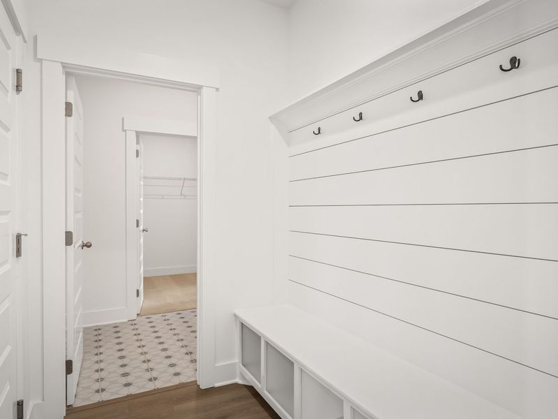 Spacious, unfurnished interior of a new home in Woods Crossing, Gallatin (Image 51).