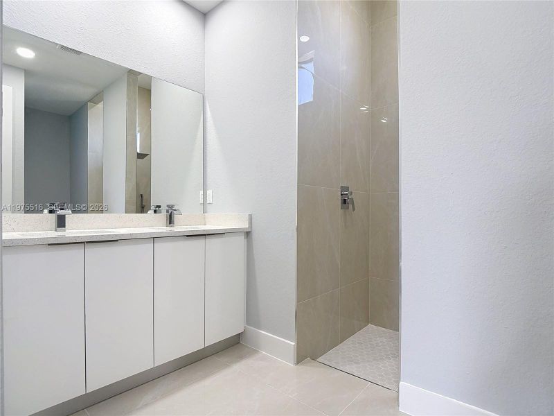 Furnished interior view inside a new home in , Lehigh Acres (Image 15). Furnished interior view inside a new home in , Lehigh Acres (Image 15).