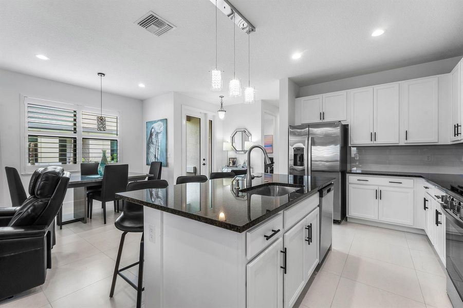kitchen kitchen