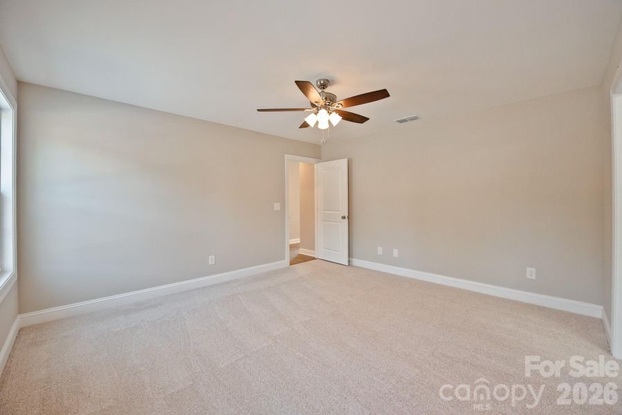 Spacious, unfurnished interior of a new home in , Landis (Image 23).