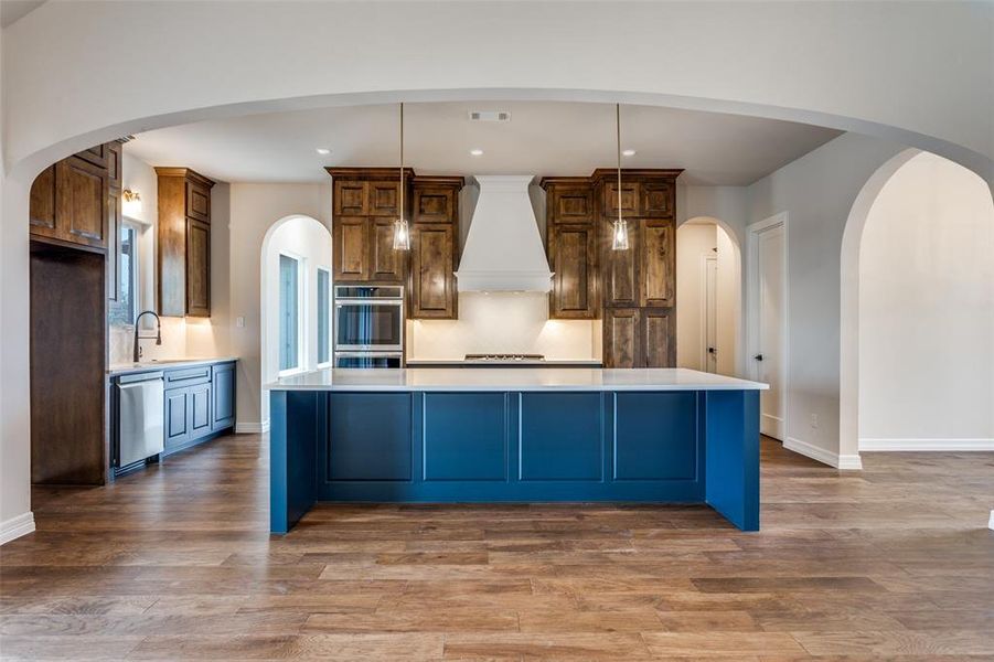 Furnished interior view inside a new home in , Aledo (Image 6).