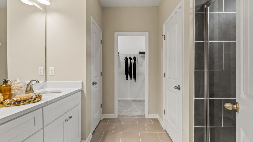 Representative furnished interior of a home built from the Millhaven by DRB Homes in Enclave at Evergreen, Fairburn (Image 15).
