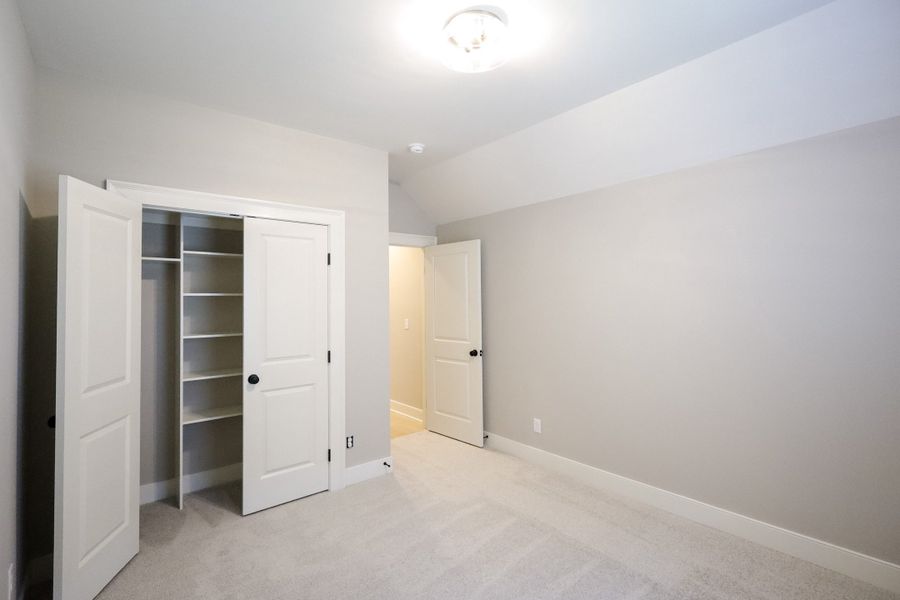 Spacious, unfurnished interior of a new home in Faith View, Ooltewah (Image 29).