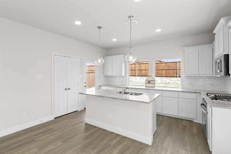 Furnished interior view inside a new home in Keeneland, Aubrey (Image 6).