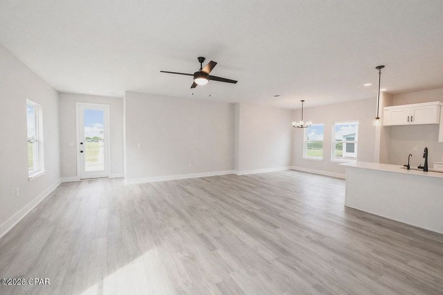 Spacious, unfurnished interior of a new home in Parkbrook, Panama City (Image 7).
