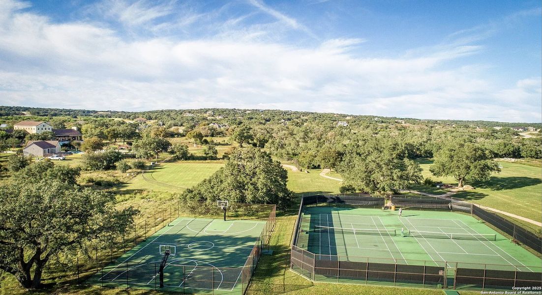 Natural landscape and outdoor views near in New Braunfels (Image 61). Natural landscape and outdoor views near in New Braunfels (Image 61).