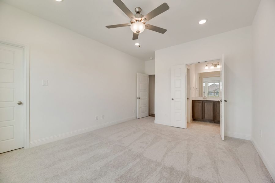 Representative unfurnished interior of a home built from the Mulberry by Pacesetter Homes in Elevon, Lavon (Image 18). Representative unfurnished interior of a home built from the Mulberry by Pacesetter Homes in Elevon, Lavon (Image 18).