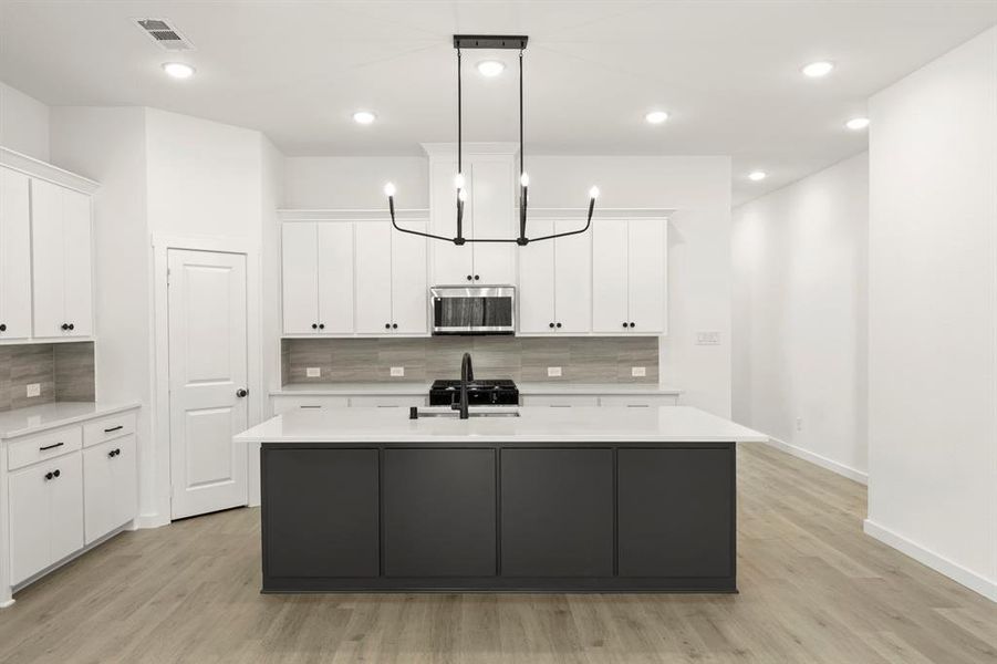 512 Sherwood_3502_Hackberry_Kitchen