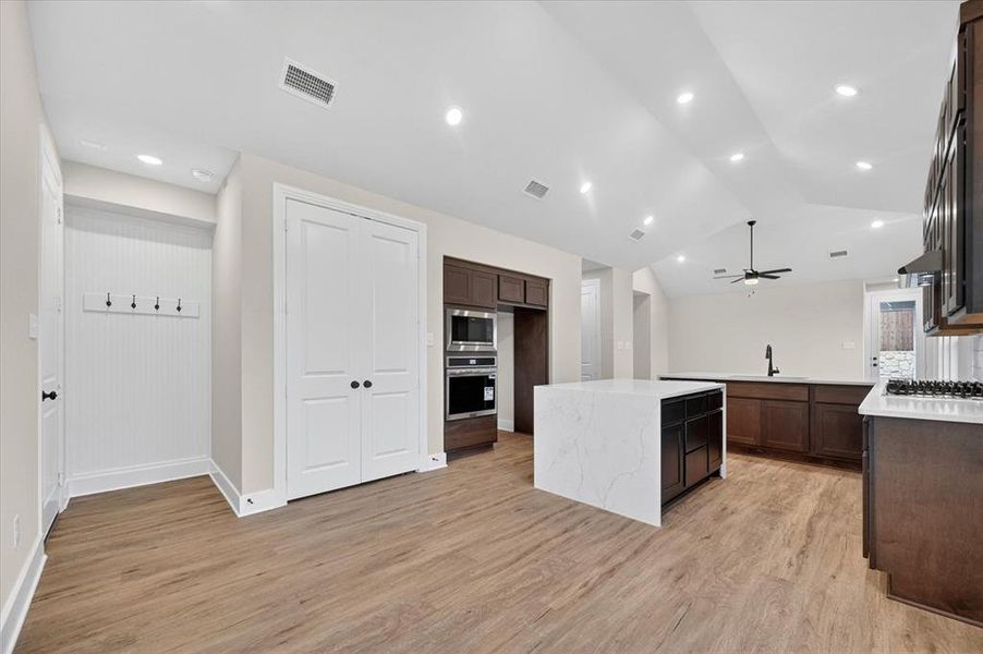 Furnished interior view inside a new home in Heritage Ranch, Sherman (Image 5).