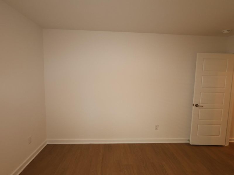 Spacious, unfurnished interior of a new home in Summerview, Fulshear (Image 9). Spacious, unfurnished interior of a new home in Summerview, Fulshear (Image 9).