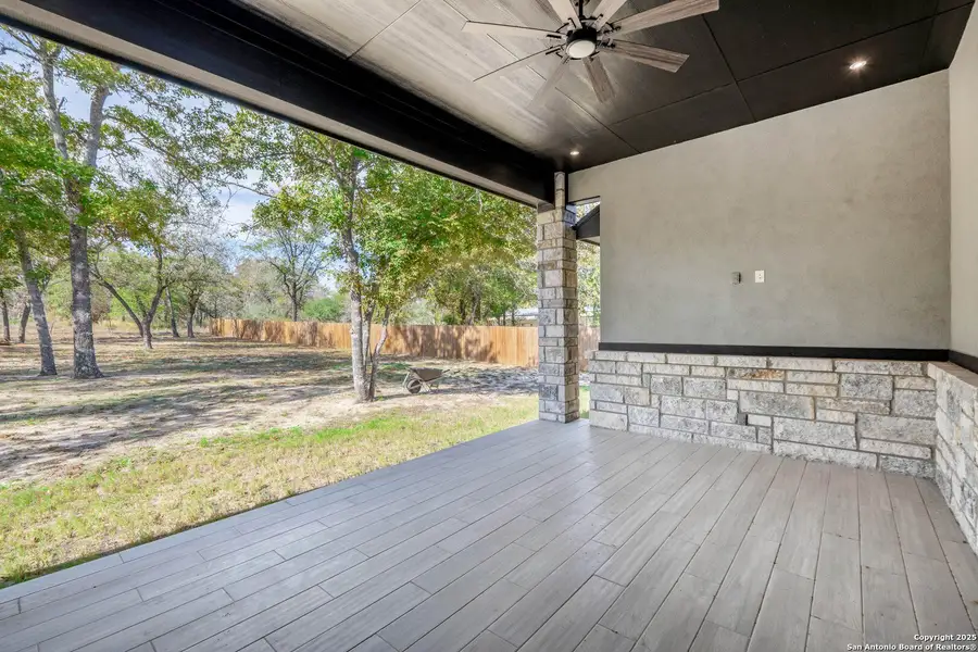 Exterior details and patio area of a home in , La Vernia (Image 3). Exterior details and patio area of a home in , La Vernia (Image 3).