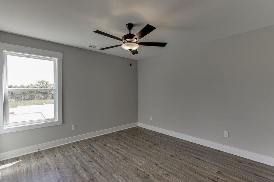 Spacious, unfurnished interior of a new home in , Hartwell (Image 28). Spacious, unfurnished interior of a new home in , Hartwell (Image 28).