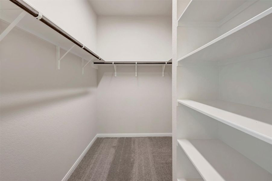 Spacious, unfurnished interior of a new home in The Grand Prairie 50’, Hockley (Image 16).