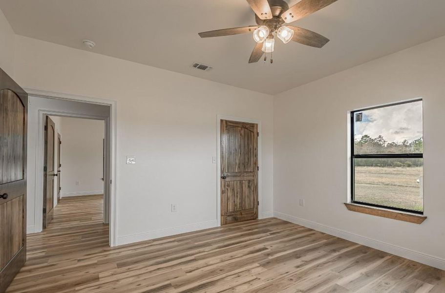 Spacious, unfurnished interior of a new home in , Groveton (Image 29). Spacious, unfurnished interior of a new home in , Groveton (Image 29).