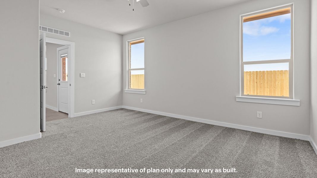 Spacious, unfurnished interior of a new home in Northwest Passage, Midland (Image 12). Spacious, unfurnished interior of a new home in Northwest Passage, Midland (Image 12).