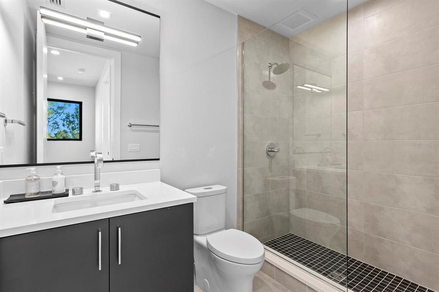 Furnished interior view inside a new home in , Indian Rocks Beach (Image 71). Furnished interior view inside a new home in , Indian Rocks Beach (Image 71).