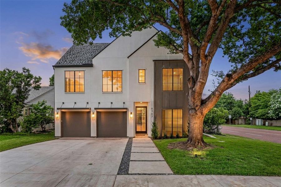 Front exterior of a new home in , Dallas, TX, highlighting curb appeal (Image 1). Front exterior of a new home in , Dallas, TX, highlighting curb appeal (Image 1).