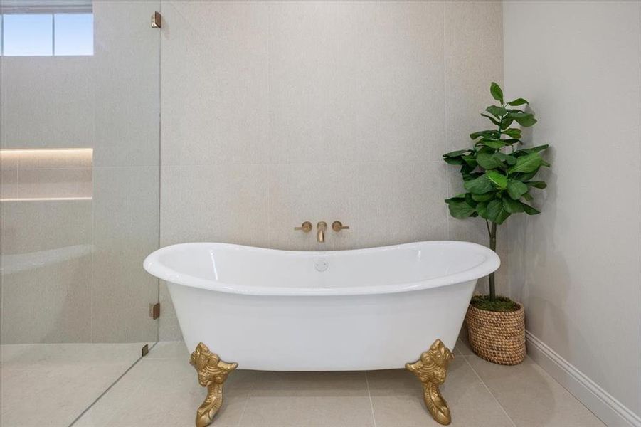 Image 34 of a home in .