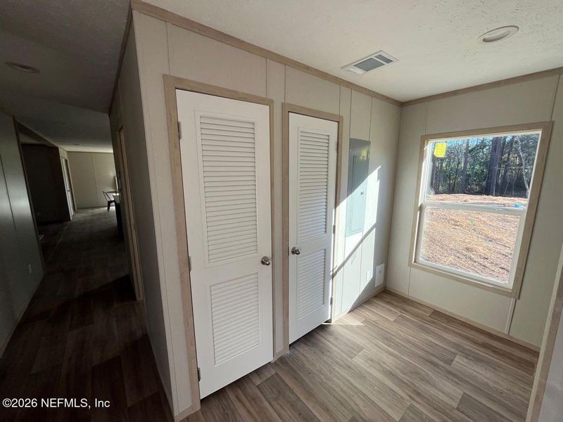 Spacious, unfurnished interior of a new home in , Hilliard (Image 18).