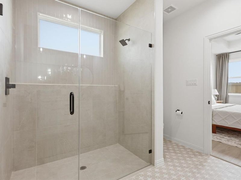 Furnished interior view inside a new home in , Granbury (Image 27).