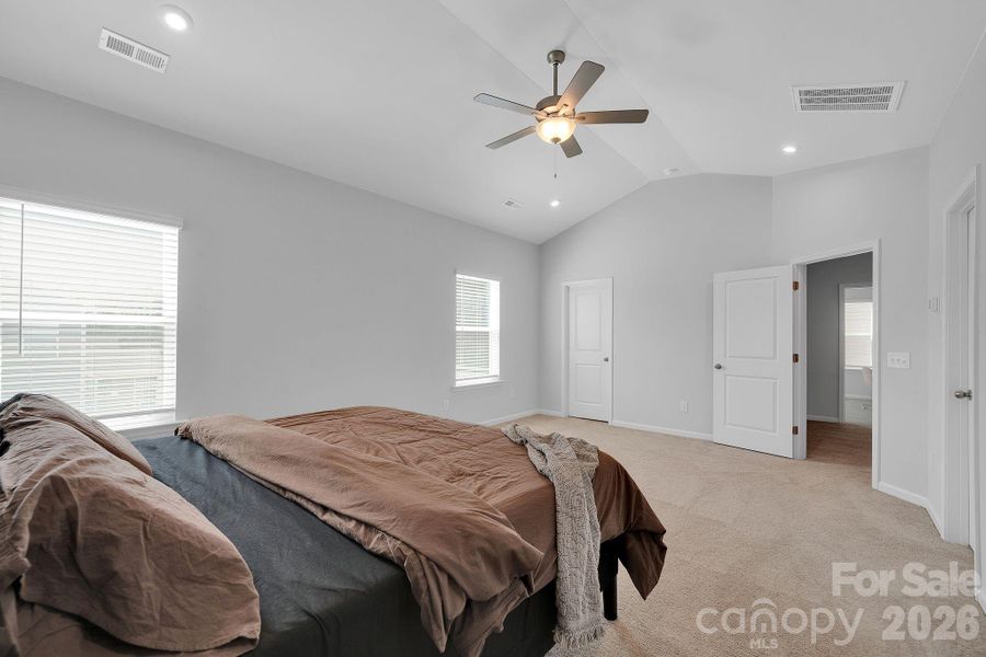 Furnished interior view inside a new home in Clairmont, Charlotte (Image 31). Furnished interior view inside a new home in Clairmont, Charlotte (Image 31).